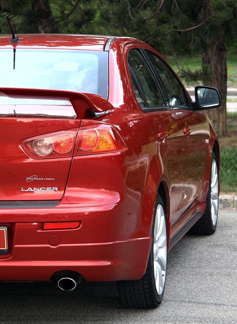 Mitsubishi Lancer