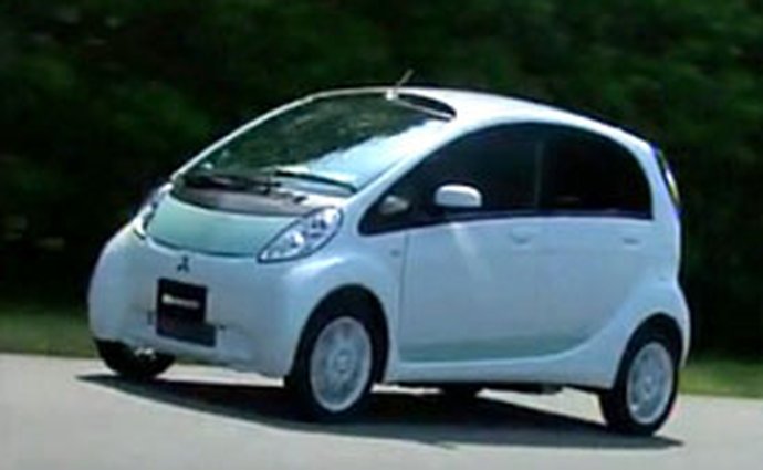 Video: Mitsubishi i-MiEV – Úspěšný elektromobil z Japonska