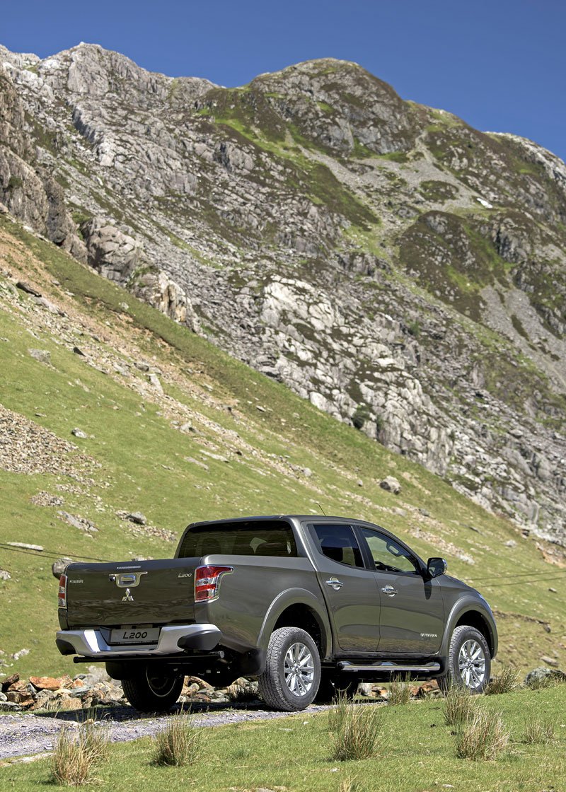 Mitsubishi L200