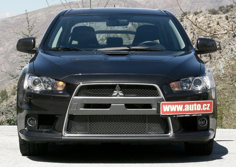 Mitsubishi Lancer