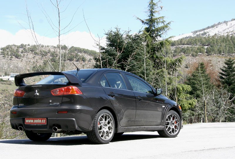 Mitsubishi Lancer