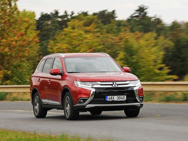 Mitsubishi Outlander 2.2 DI-D 4WD