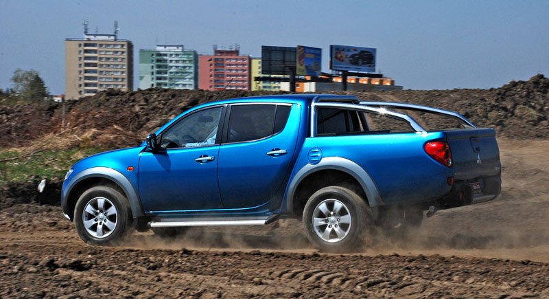 Mitsubishi L200