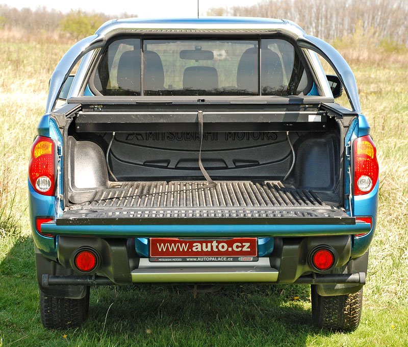 Mitsubishi L200