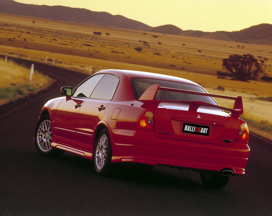 Mitsubishi Magna Ralliart