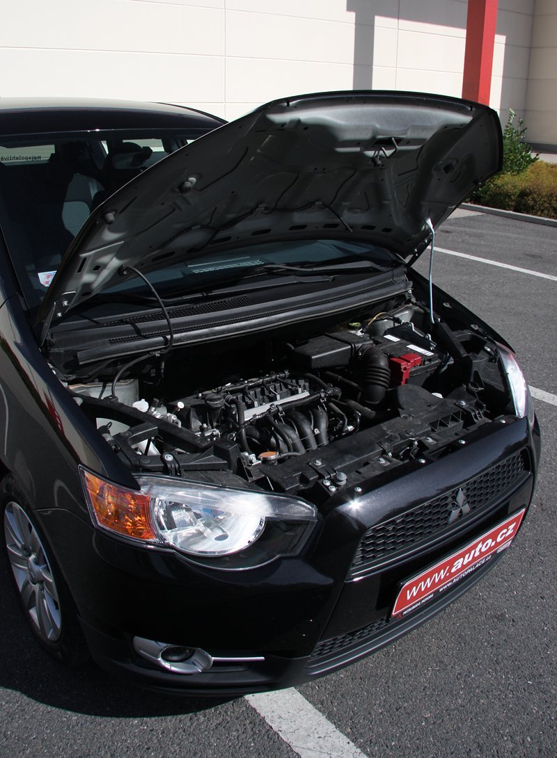 Mitsubishi Colt