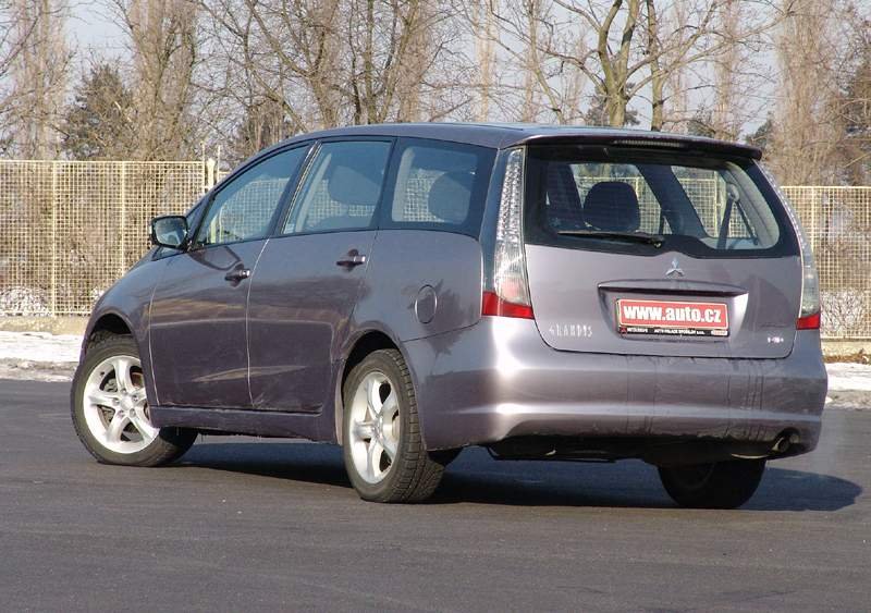 Mitsubishi Grandis