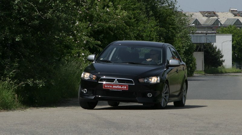 Mitsubishi Lancer