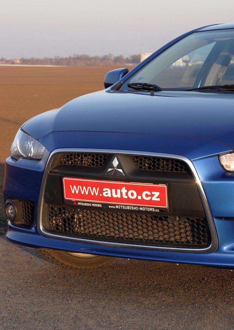 Mitsubishi Lancer