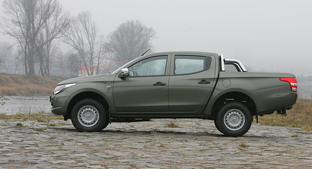 Mitsubishi L200