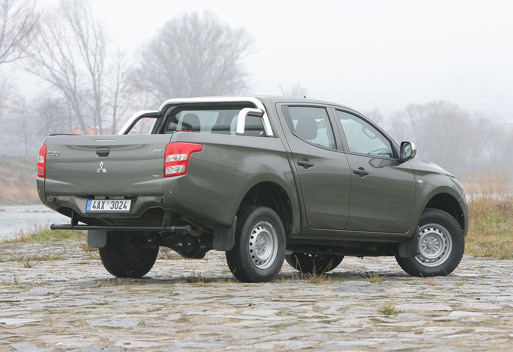 Mitsubishi L200