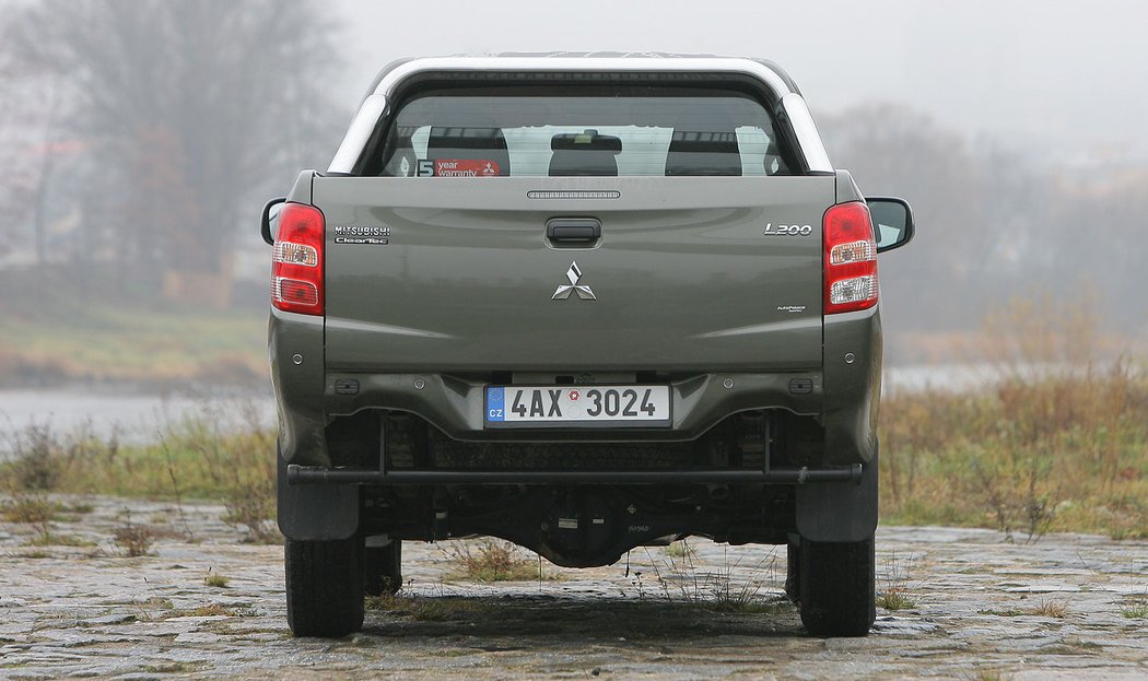 Mitsubishi L200