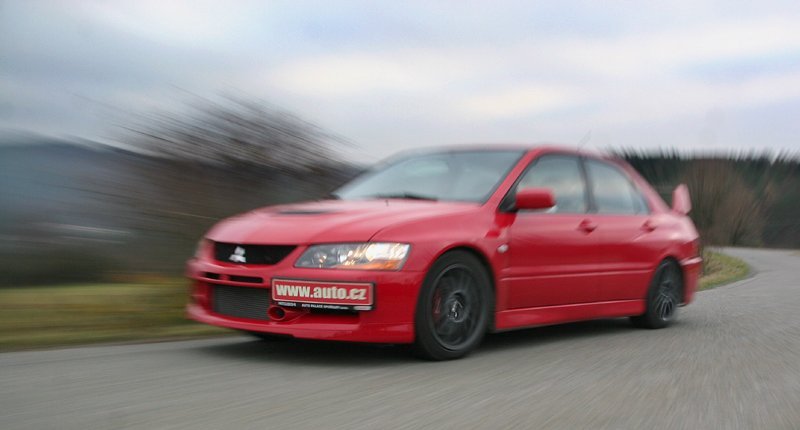 Mitsubishi Lancer