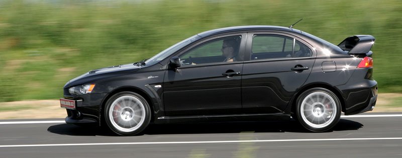 Mitsubishi Lancer