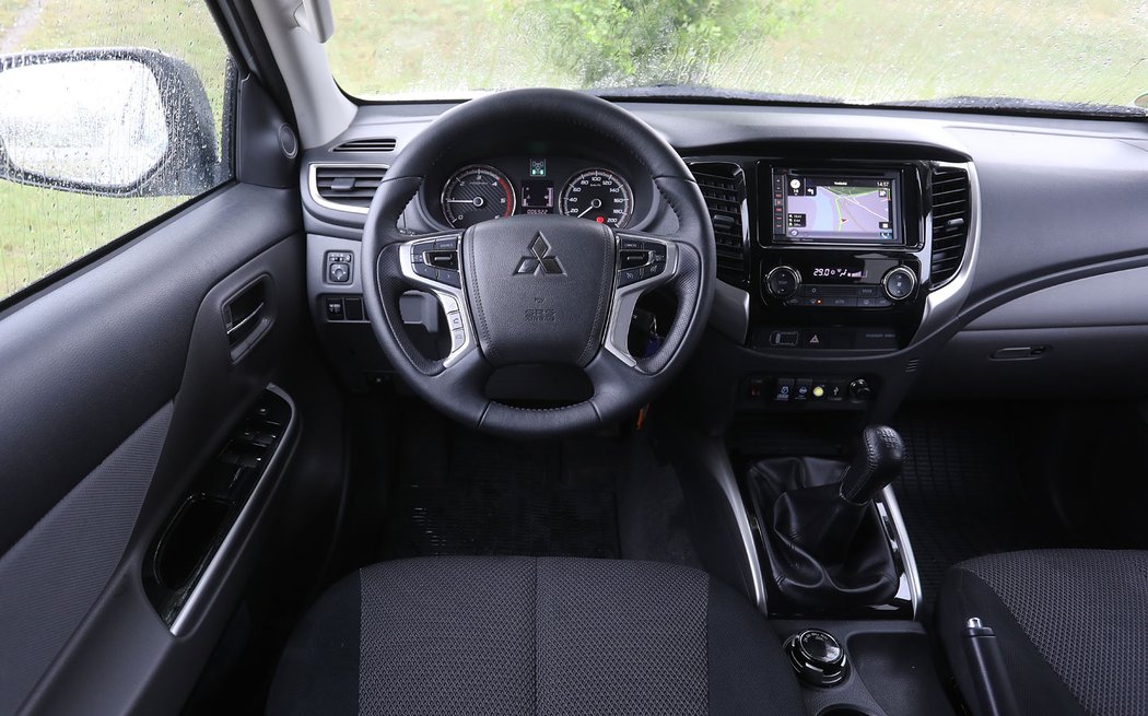 Mitsubishi L200