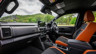 Mitsubishi Triton Mitsubishi Triton