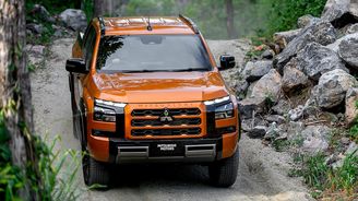 Mitsubishi Triton Mitsubishi Triton