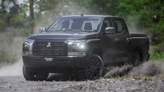 Mitsubishi Triton Mitsubishi Triton