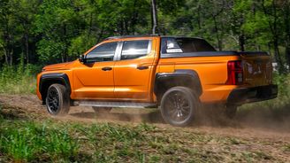 Mitsubishi Triton Mitsubishi Triton