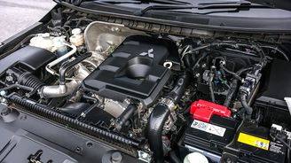 Mitsubishi Triton Mitsubishi Triton