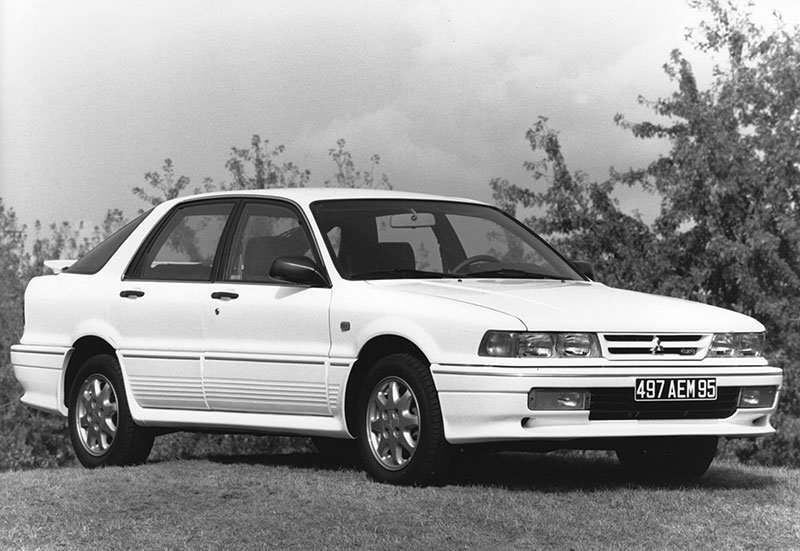 Mitsubishi Galant