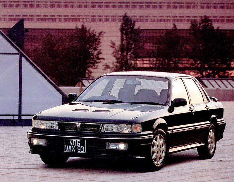 Mitsubishi Galant