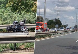 U Mladé Boleslavi se srazila motorka s náklaďákem. Spolujezdkyně na motorce nehodu nepřežila