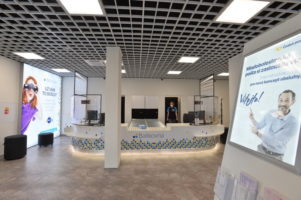 Zrekonstruovaná pobočka České pošty byla otevřena v Mladé Boleslavi (27. května 2021)
