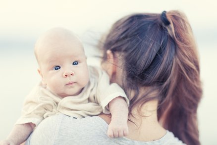 Nechala byste si zmrazit vajíčka, abyste mohla mít dítě později? 