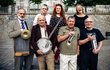 2016 Banjo Band dnes hraje v sestavě: Vítězslav Marek – trubka, kytara, banjo, Zdeněk Kalhous – klavír, Jan Mrázek – valcha, altbanjo, zpěv a Ivan Mládek – banjo, zpěv. „Na všechna větší představení s námi ještě jezdí tři naše zpívající komičky – Lenka Plačková, Lenka Šindelářová a Libuna Roubychová,“ svěřil Ivan Mládek, který jako jediný v kapele zůstal z původní sestavy