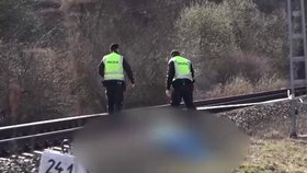 Šestnáctiletý mladík skočil na Slovensku pod kola vlaku. Na místě zemřel.