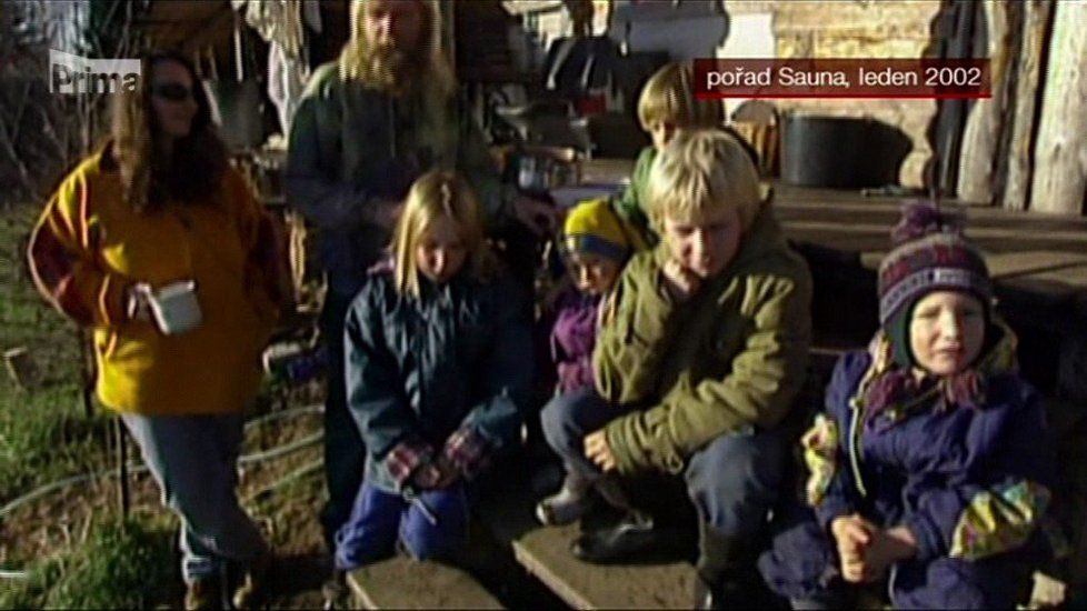 Celá rodina Mlčochových v roce 2002