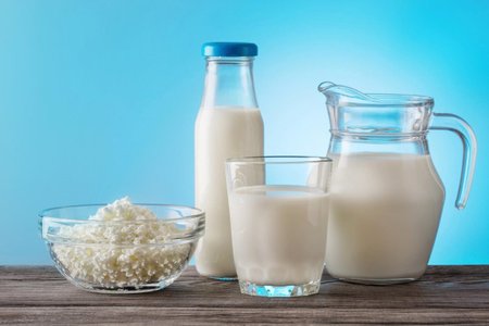 Není mléko jako mléko. Spotřebitel by si měl hlídat kvalitu mléka i produktů z něj vyrobených