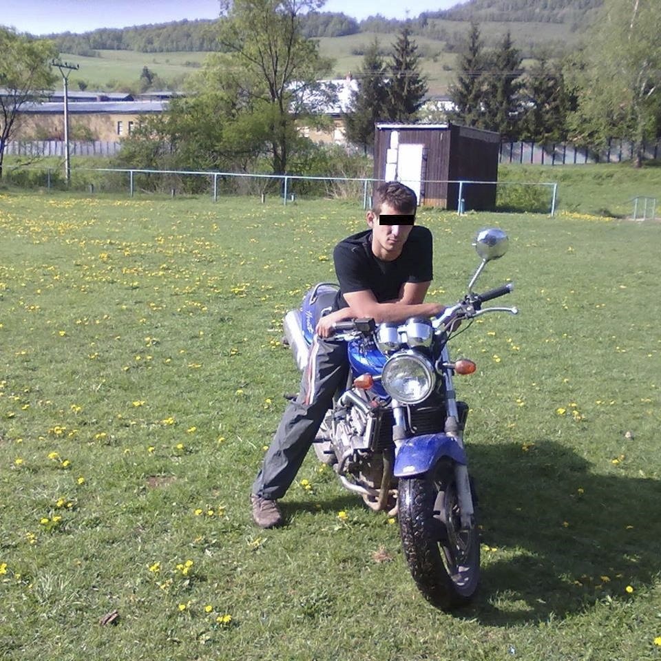 Tragická smrt zápasníka MMA: Adrián (†28) zemřel na motorce po srážce s autem