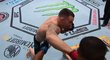 Colby Covington porazil Tyrona Woodleyho TKO v pátém kole