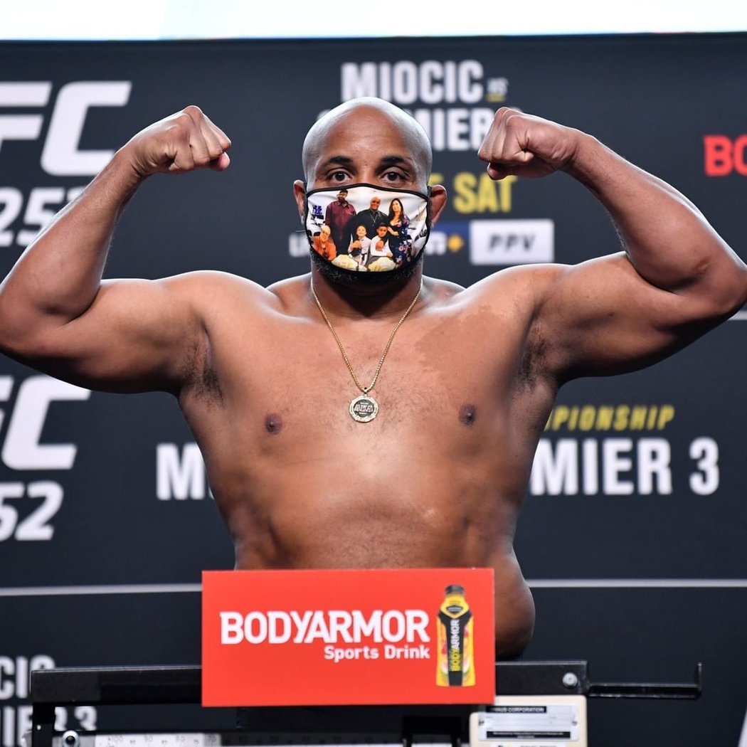 Daniel Cormier jeden z hlavních aktérů hlavní bitvy na UFC 252