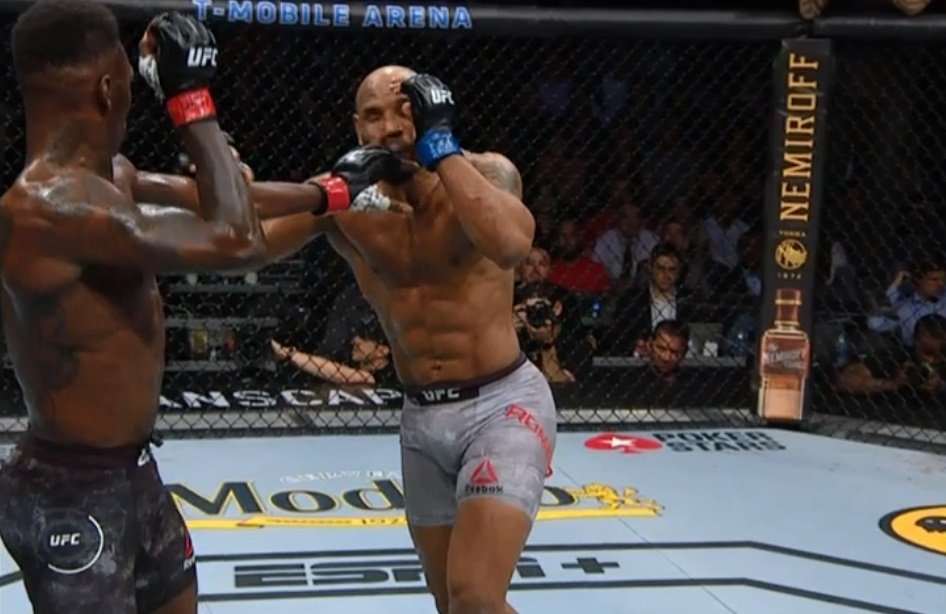 Hlavní zápas turnaje UFC 248: Israel Adesanya vs. Yoel Romero