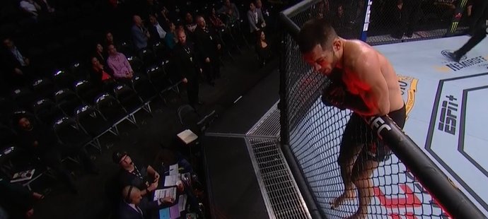 Machmud Muradov předvedl ve druhém zápase v UFC perfektní výkon.