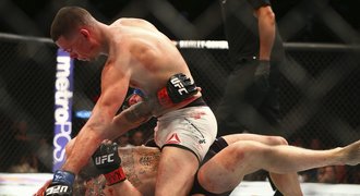 McGregorovi se na dálku smál rival: Pohádka skončila, srabe