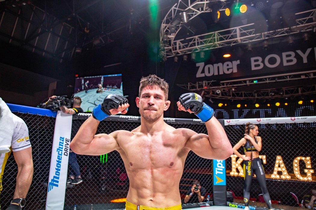 Ondřej Petrášek porazil Tomáše Fialu TKO v 1. kole