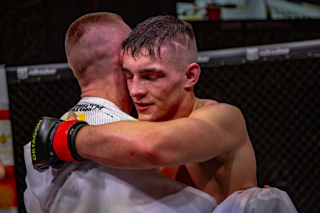 Tadeáš Růžička nedokázal uspět při svém debutu v MMA, teď už se soustředí na postoj