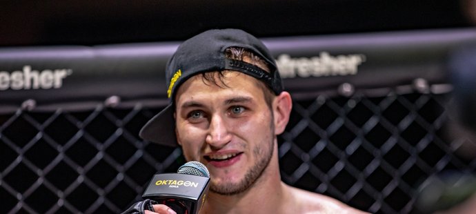 Český MMA bojovník Zdeněk Polívka se vyjádřil ke vztahu s Lucií Vondráčkovou