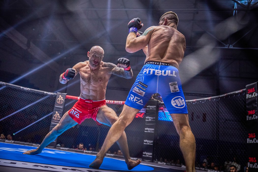 Ukrajinský MMA bojovník Alexander Butenko