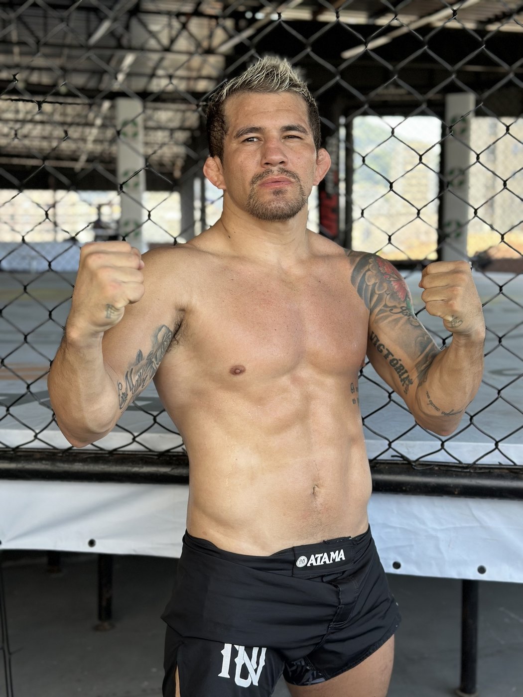 Brazilský MMA bojovník Ronys Torres