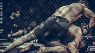 UFC 280 zavítá do Abu Dhabi. Na programu jsou dvě titulové bitvy i návrat Makhmuda Muradova 