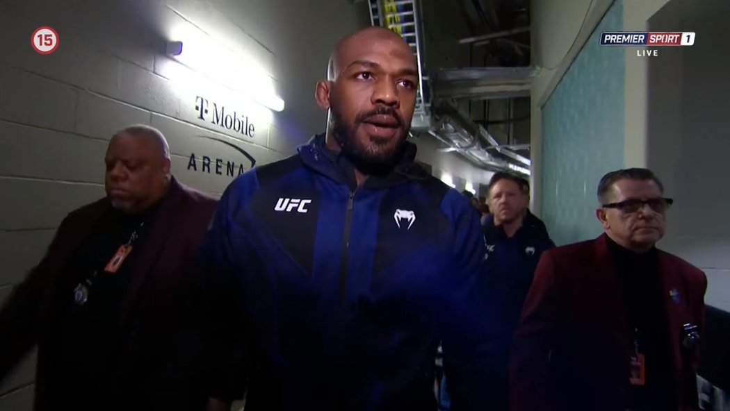 Jon Jones jde k oktagonu po dlouhých třech letech