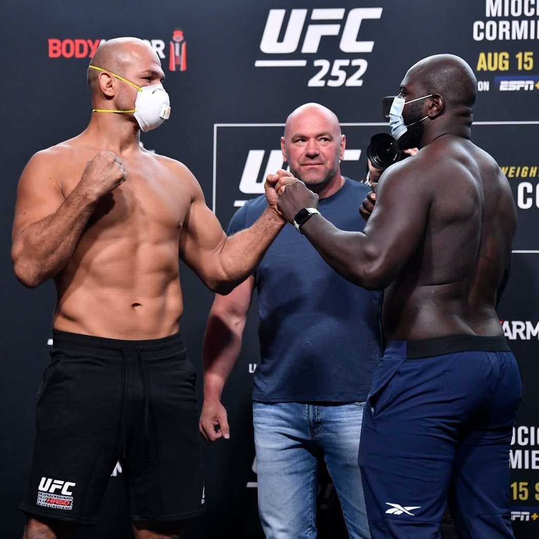 Jedna z velikých bitev na UFC 252: Junior Dos Santos vs. Jairzinho Rozenstruik