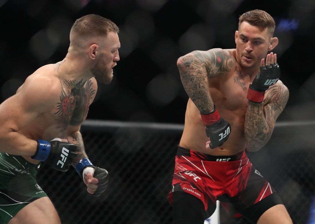 Třetí souboj McGregor vs. Poirier trval jen jedno kolo, slaví opět Američan