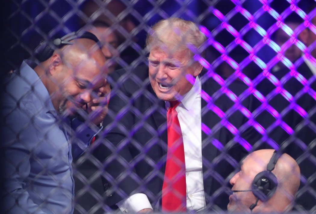 Utkání McGregor vs. Poirier sledoval v Las Vegas také bývalý americký prezident Donald Trump