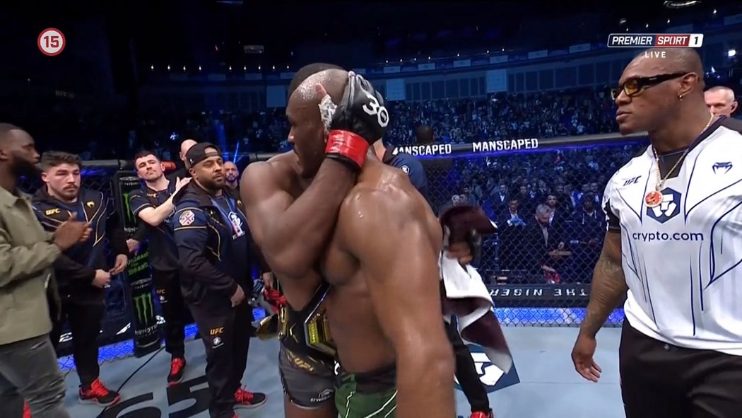 Bitvu Leon Edwards vs. Kamaru Usman 3 ovládl a šampionem velterové váhy UFC zůstává Angličan Edwards